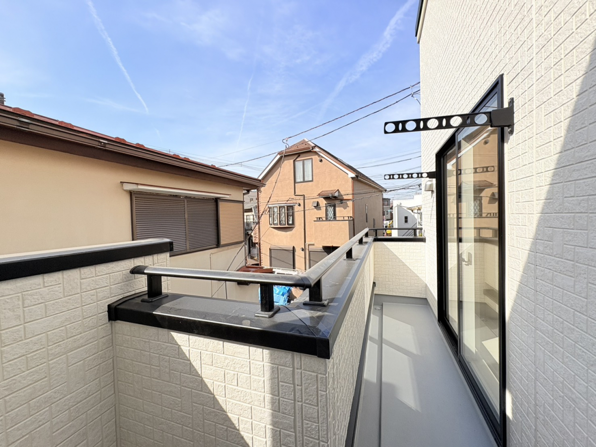 ブルーミングガーデン草加市長栄４丁目１棟の外観②