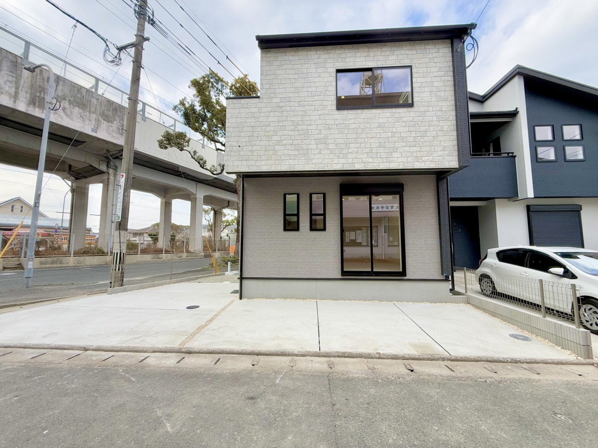 ブルーミングガーデン福岡市南区弥永１丁目４棟の外観②