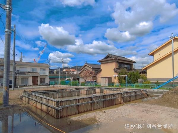 日を重ねるごとにこの佇まいに愛着が湧いてきそう（2号棟）