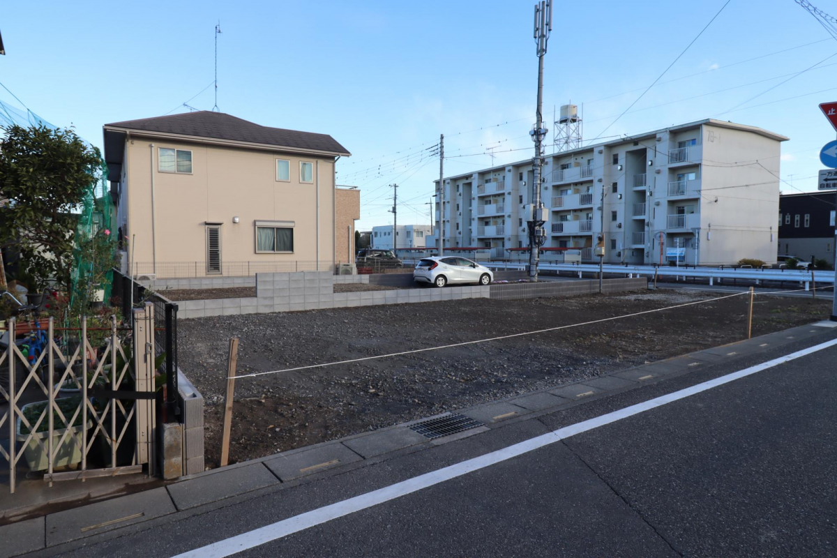 ブルーミングガーデン熊谷市赤城町１丁目　２棟の外観②