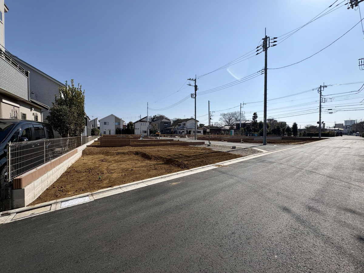 ブルーミングガーデン西東京市泉町３丁目１６棟の外観②