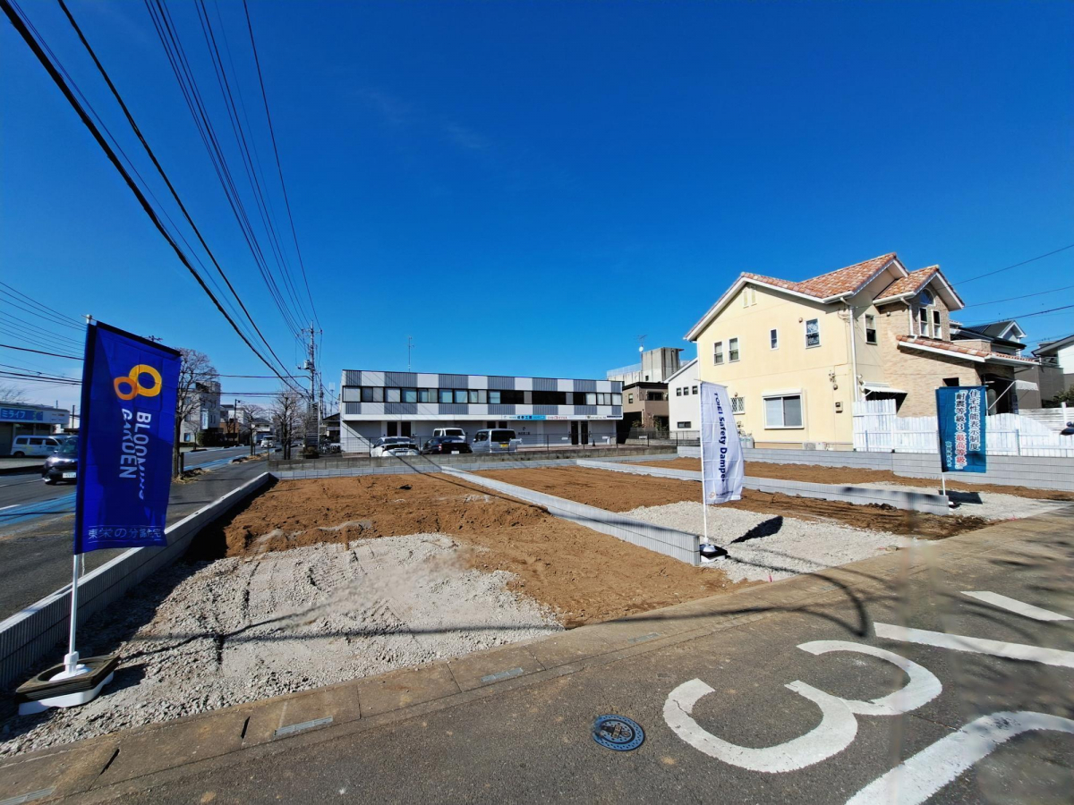 現在建築中の新築住宅です！これから素敵な住まいが完成するのが楽しみですね☆ 