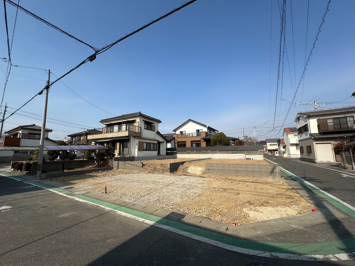 ブルーミングガーデン半田市花田町１丁目２期２棟の外観②