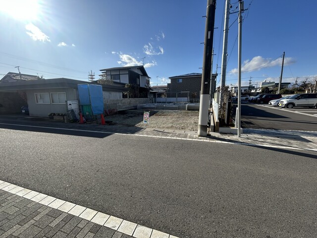 基礎工事着工中！