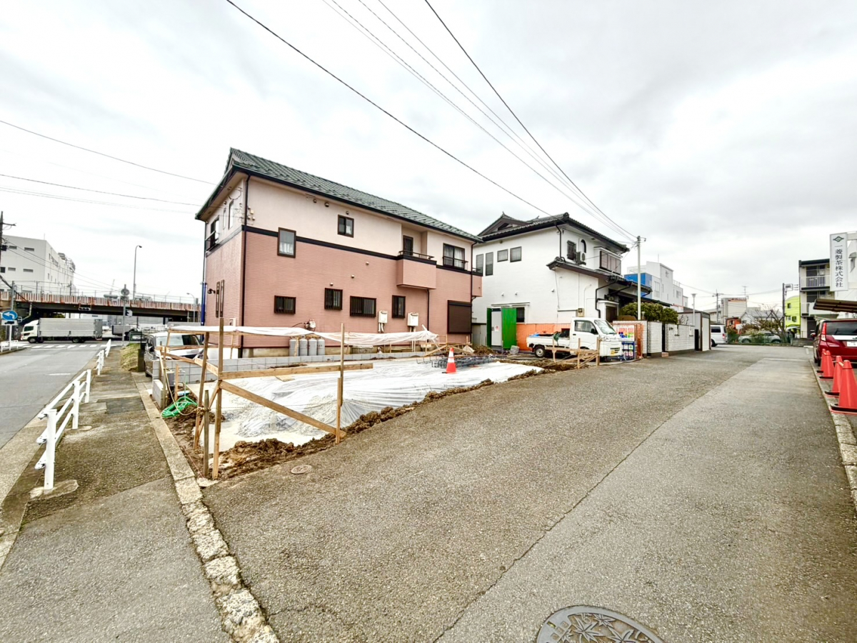 ブルーミングガーデン厚木市愛甲東１丁目１棟の外観②