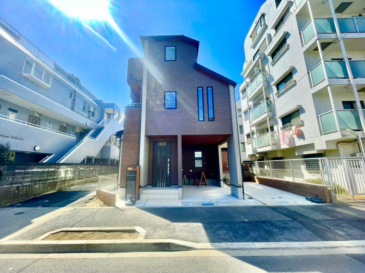 ブルーミングガーデン足立区南花畑４丁目の外観②