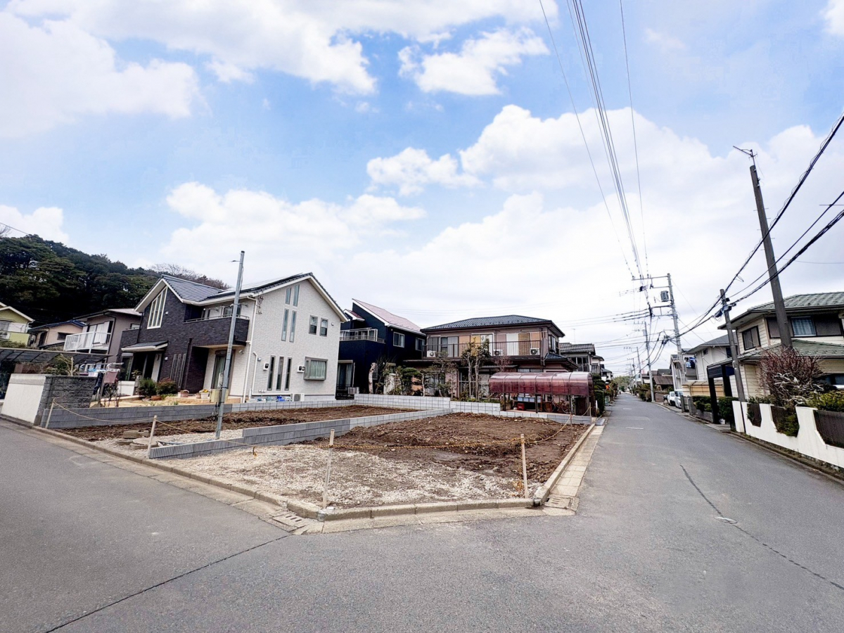 建築開始致します。 