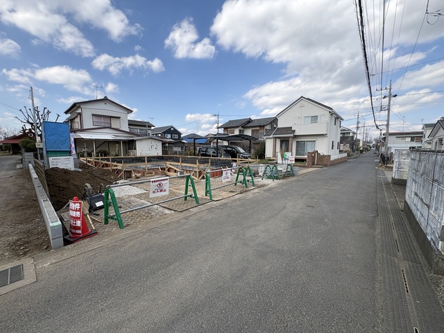 【前面道路含む現地写真】「地震に強い家」を飯田産業オリジナルの「I.D.S工法」で実現しました。お客様に安心して暮らすことができる住まいを提供いたします。
