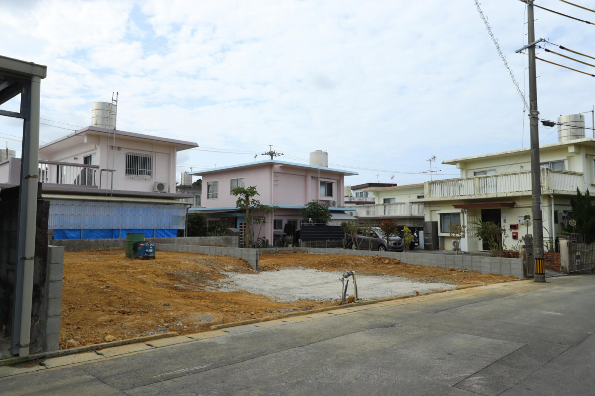 ブルーミングガーデン沖縄市松本２丁目２棟の外観②