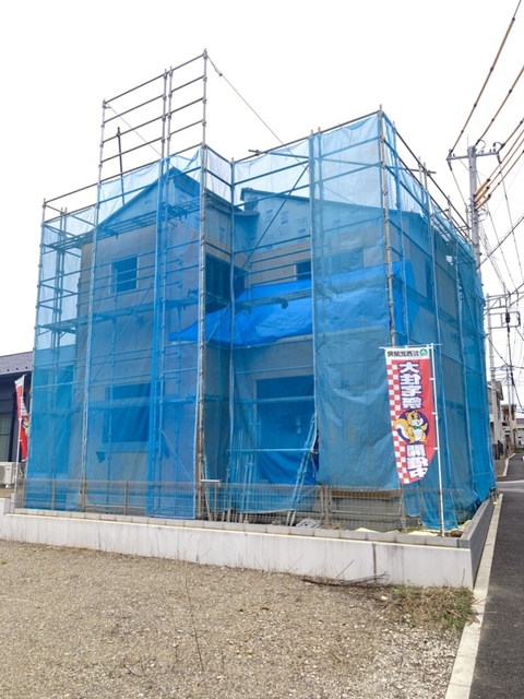 日を重ねるごとにこの佇まいに愛着が湧いてきそう（1号棟）