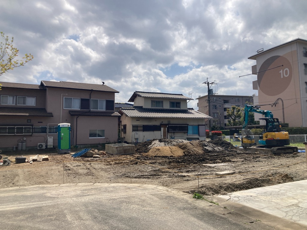 現地写真 撮影時:2026年4月上旬完成予定:2026年8月中旬