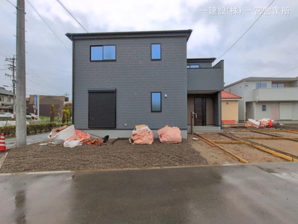 未来を鮮やかに彩る住まい  １号棟