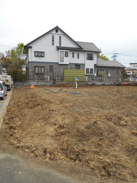 ずっと求めていたのは「地に足のついた暮らし」　（1号棟）