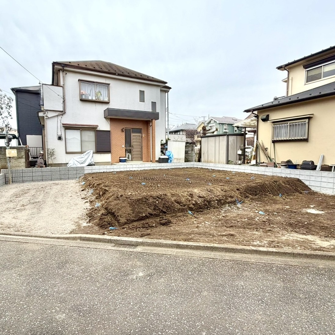 前面道路含む現地写真 