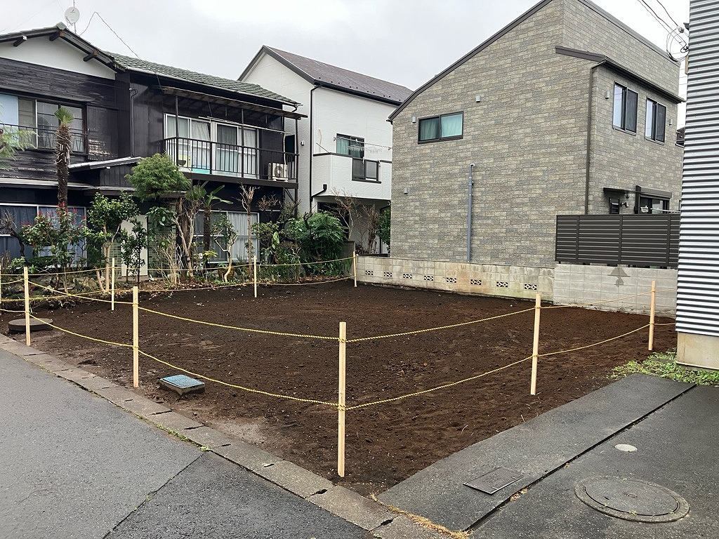 販売現地写真（2026年3月撮影） 建築前です