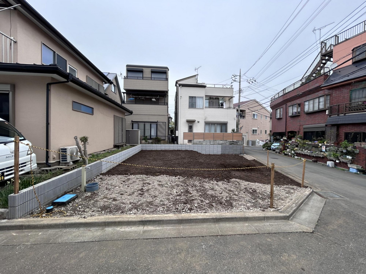 【現地写真】 WICを2部屋に設計！かさばる季節物もまとめて収納可能です