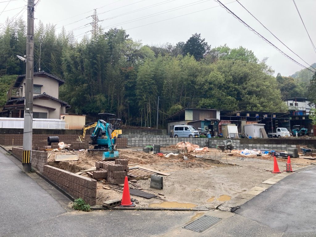 現地写真 撮影時期:2026年4月上旬完成予定:2026 年8月中旬