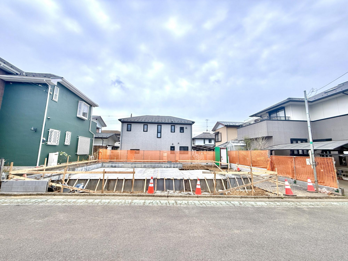 前面道路含む現地写真 