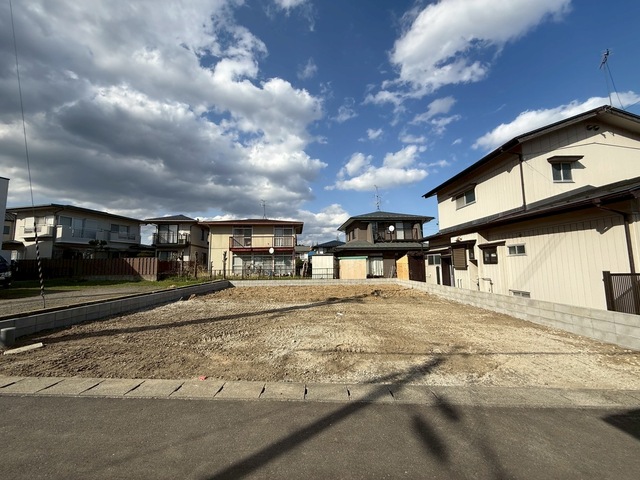 太白区三神峯エリアで限定1棟分譲販売開始！
周辺環境は商業施設も教育施設も充実しており生活に豊かな住環境です♪
