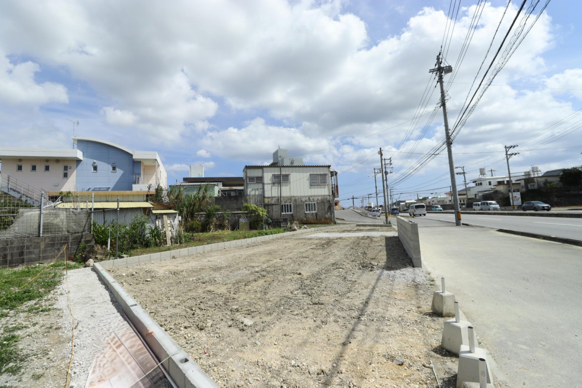 ブルーミングガーデン八重瀬町東風平１棟の外観②