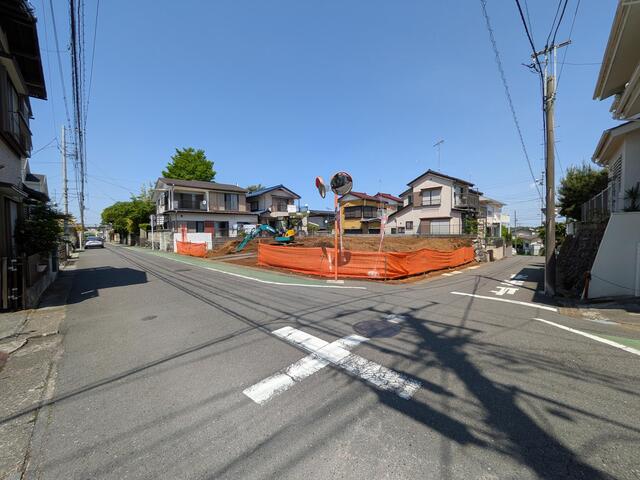 造成工事中です。
