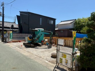 嬉しい駐車場付き！マイカー派はもちろん、これから車のご購入をお考えの方にも