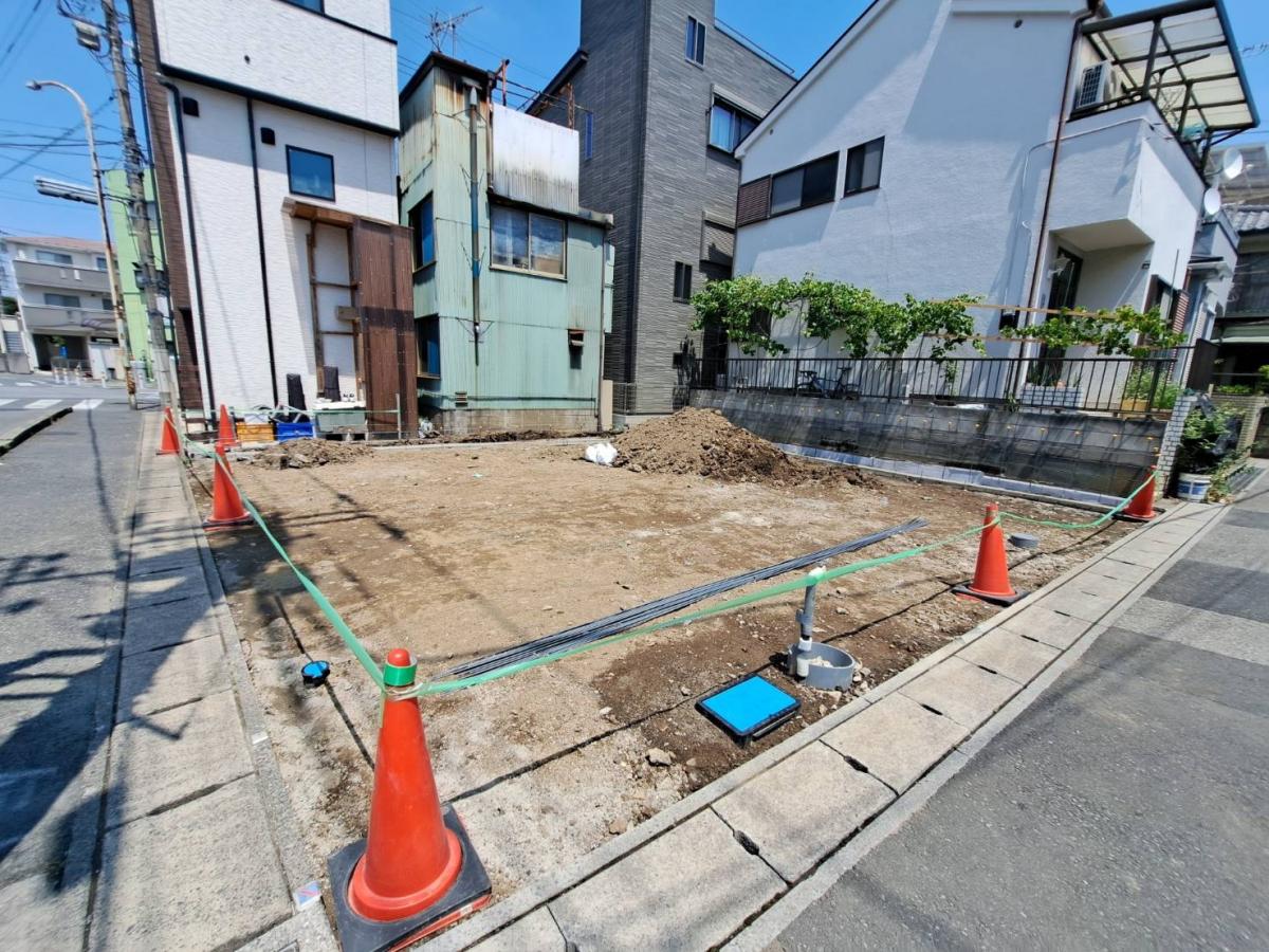 現在更地のため、これから建物が完成するのが楽しみな物件です！ 