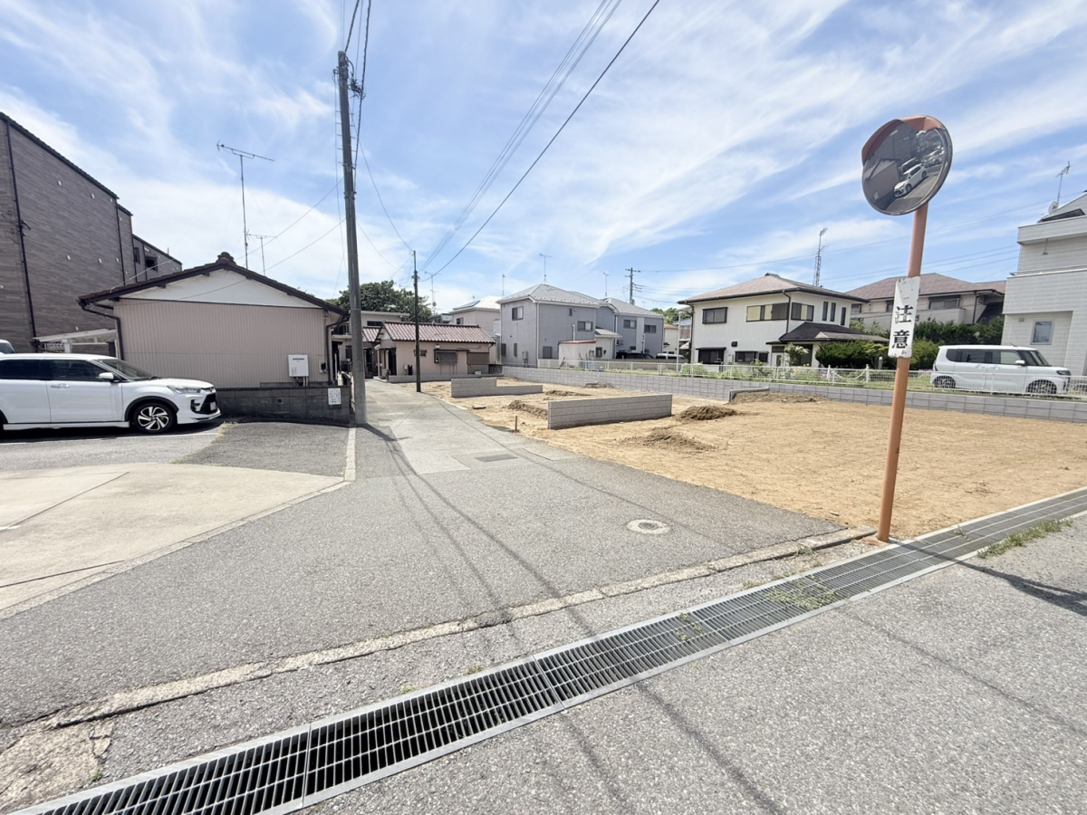 ブルーミングガーデン千葉市花見川区検見川町５丁目３棟の外観②