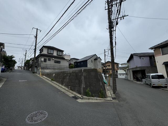 日を重ねるごとにこの佇まいに愛着が湧いてきそう（1号棟）
