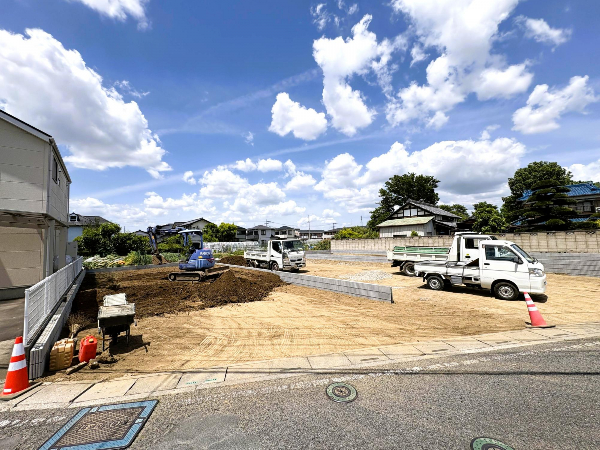 外観 敷地面積40坪〜！駐車スペース3〜4台あり！主寝室可変型プラン採用（号棟による）！！