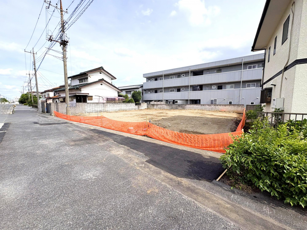 外観 敷地面積39坪〜！駐車スペース並列2台あり！主寝室可変型プラン採用！！