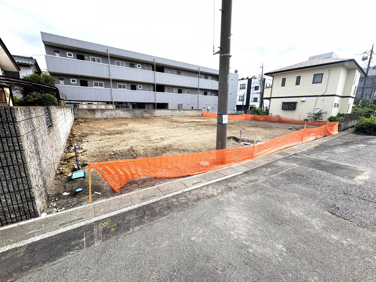 外観 敷地面積39坪〜！駐車スペース並列2台あり！主寝室可変型プラン採用！！