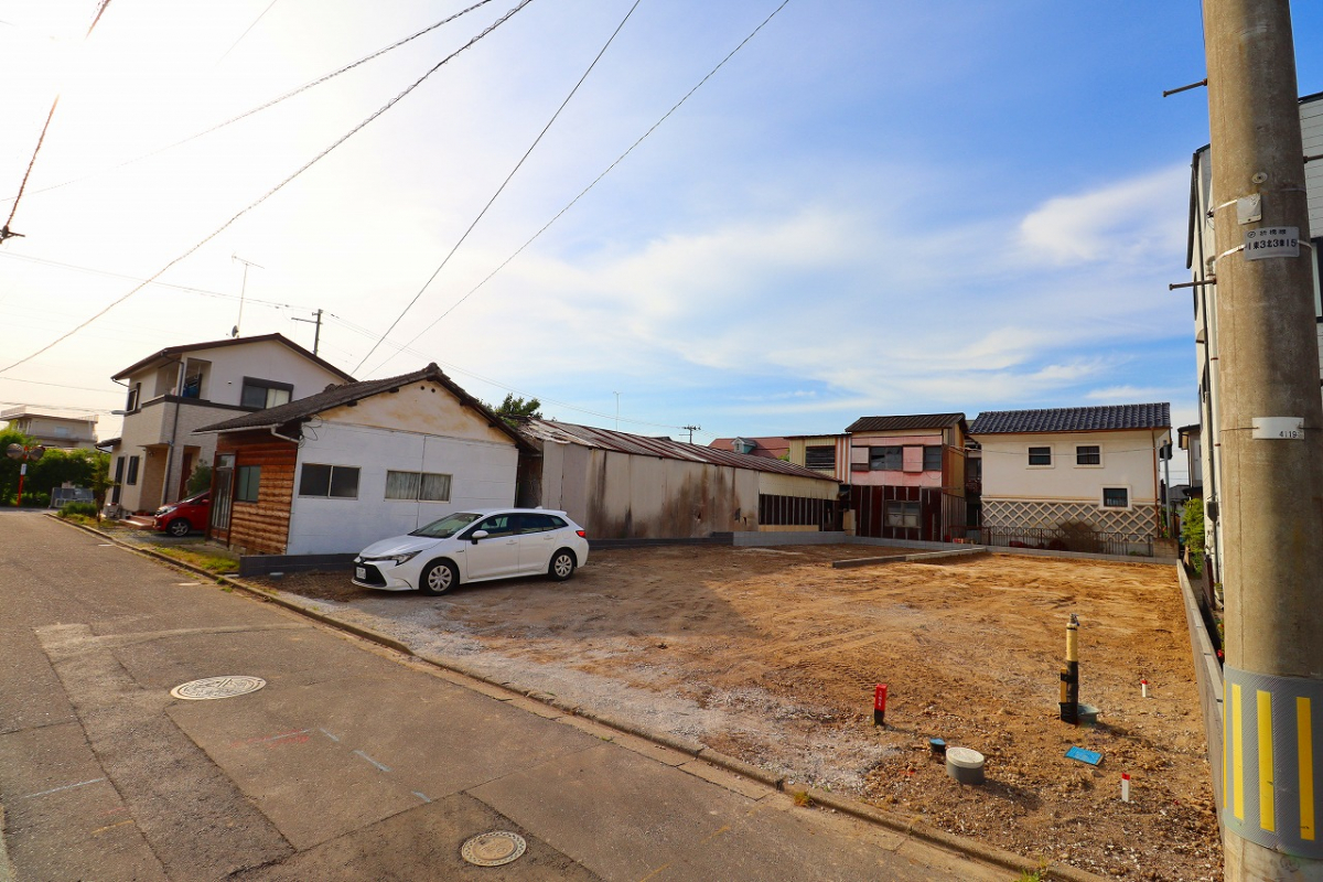 【現地 造成写真】 東部幹線へのアクセス良好で市内外への通勤にも◎