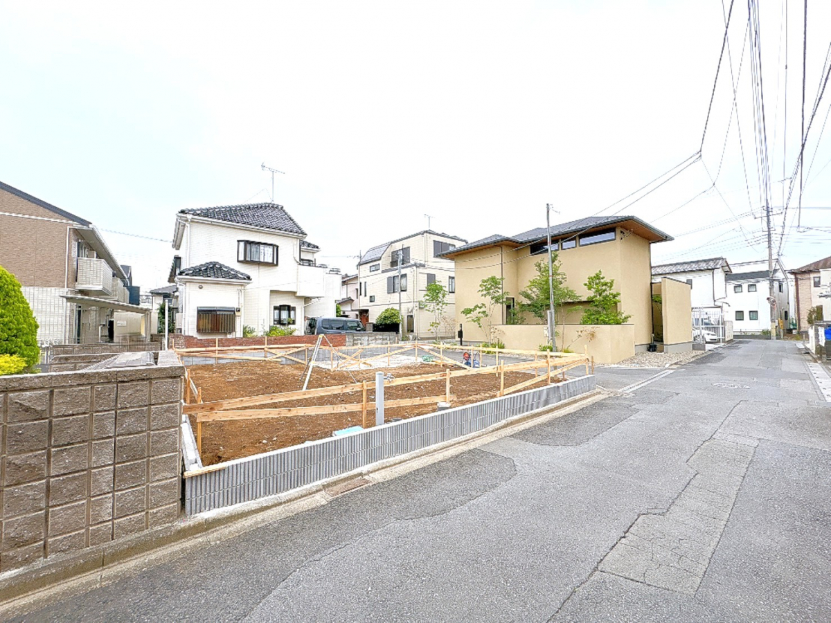 【外観写真】大型商業施設や公園が徒歩圏内に揃う住環境。保育園も徒歩6分の立地で、子育て世帯にも暮らしやすい環境です。ぜひ周辺環境とあわせて現地をご見学ください。 