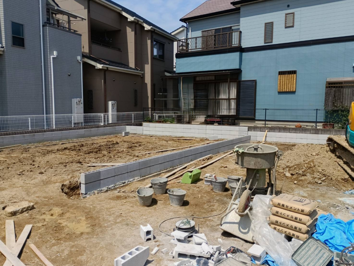 ブルーミングガーデン高石市東羽衣６丁目４棟の外観②