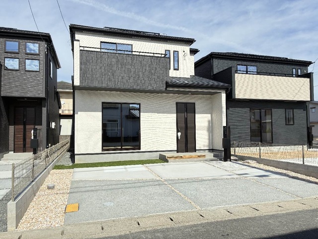 グラファーレ4360岡山市乙多見３期３棟の外観②
