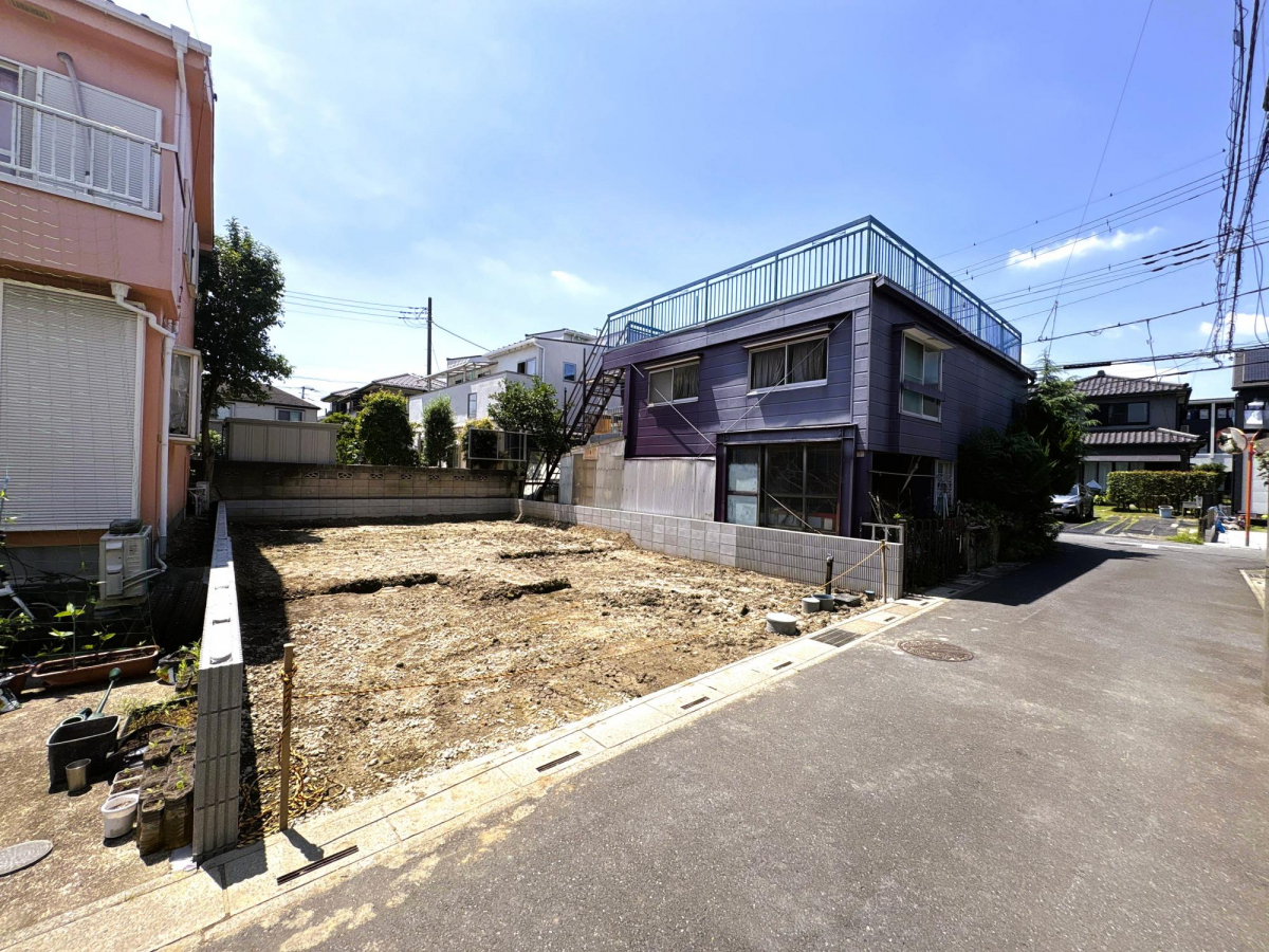 外観 敷地面積30坪！角地！主寝室可変型プラン採用！！