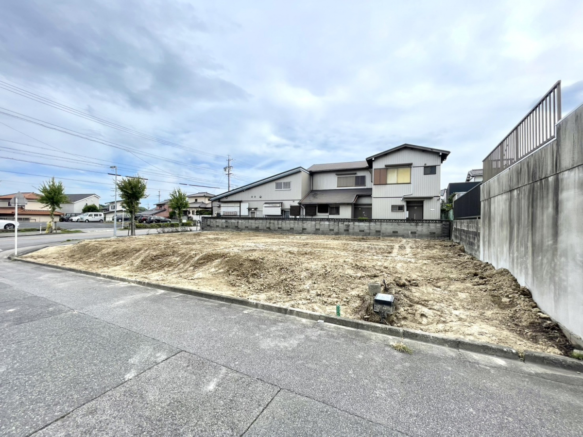 ブルーミングガーデン知多市つつじが丘３丁目２棟の外観②