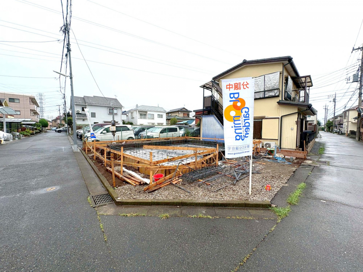 ブルーミングガーデン調布市深大寺東町１丁目１棟の外観②