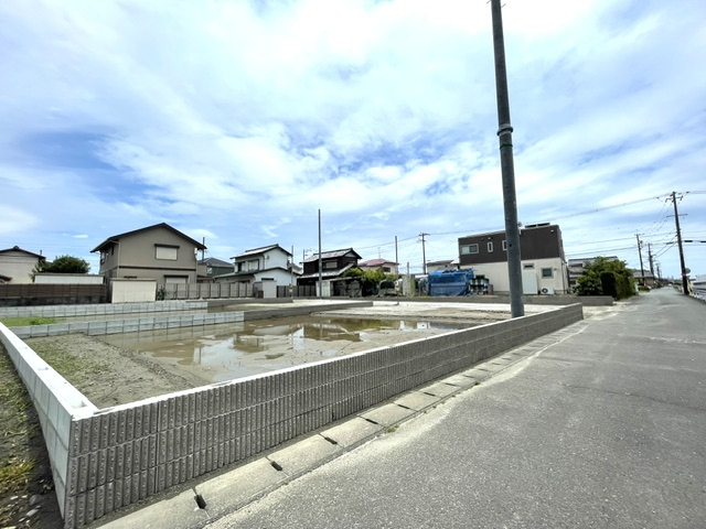 ブルーミングガーデン磐田市松本３棟の外観②