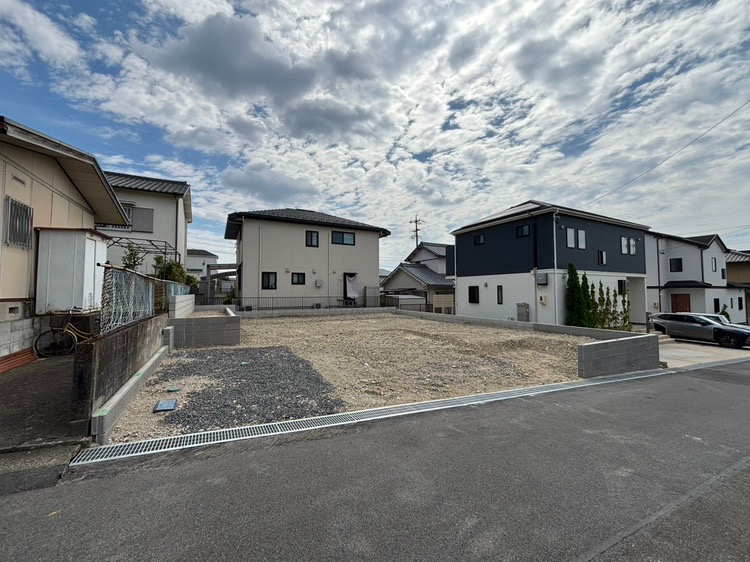 ブルーミングガーデン春日井市神屋町８期１棟の外観②