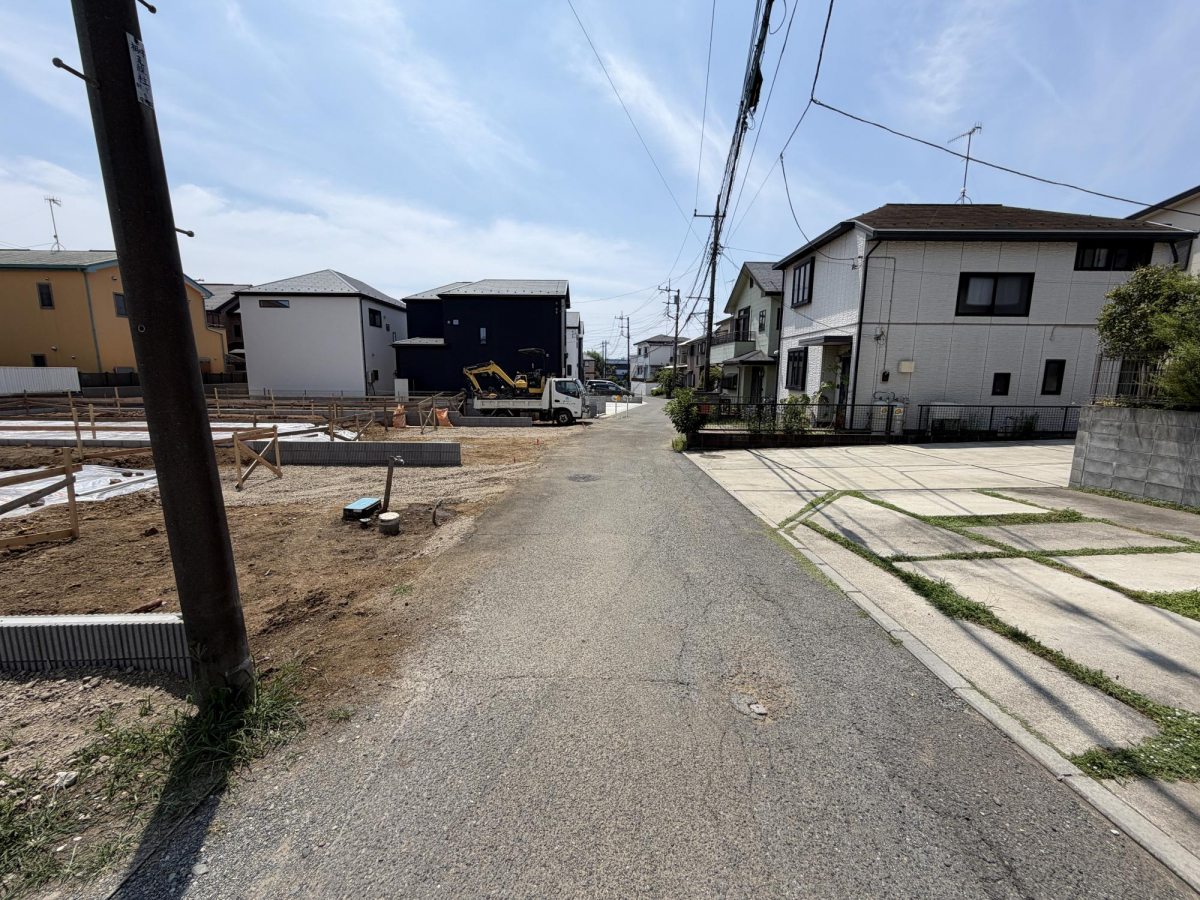 ブルーミングガーデン伊勢原市串橋３棟の外観②