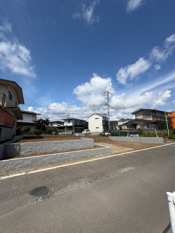 ブルーミングガーデン伊勢原市下落合１棟の外観②