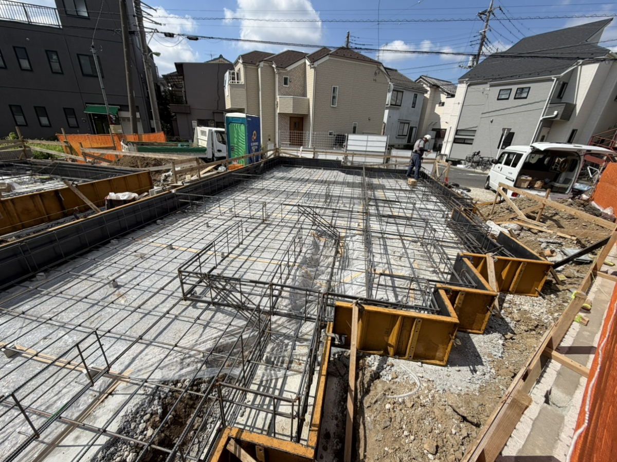 ブルーミングガーデン八潮市緑町５丁目２棟の外観②