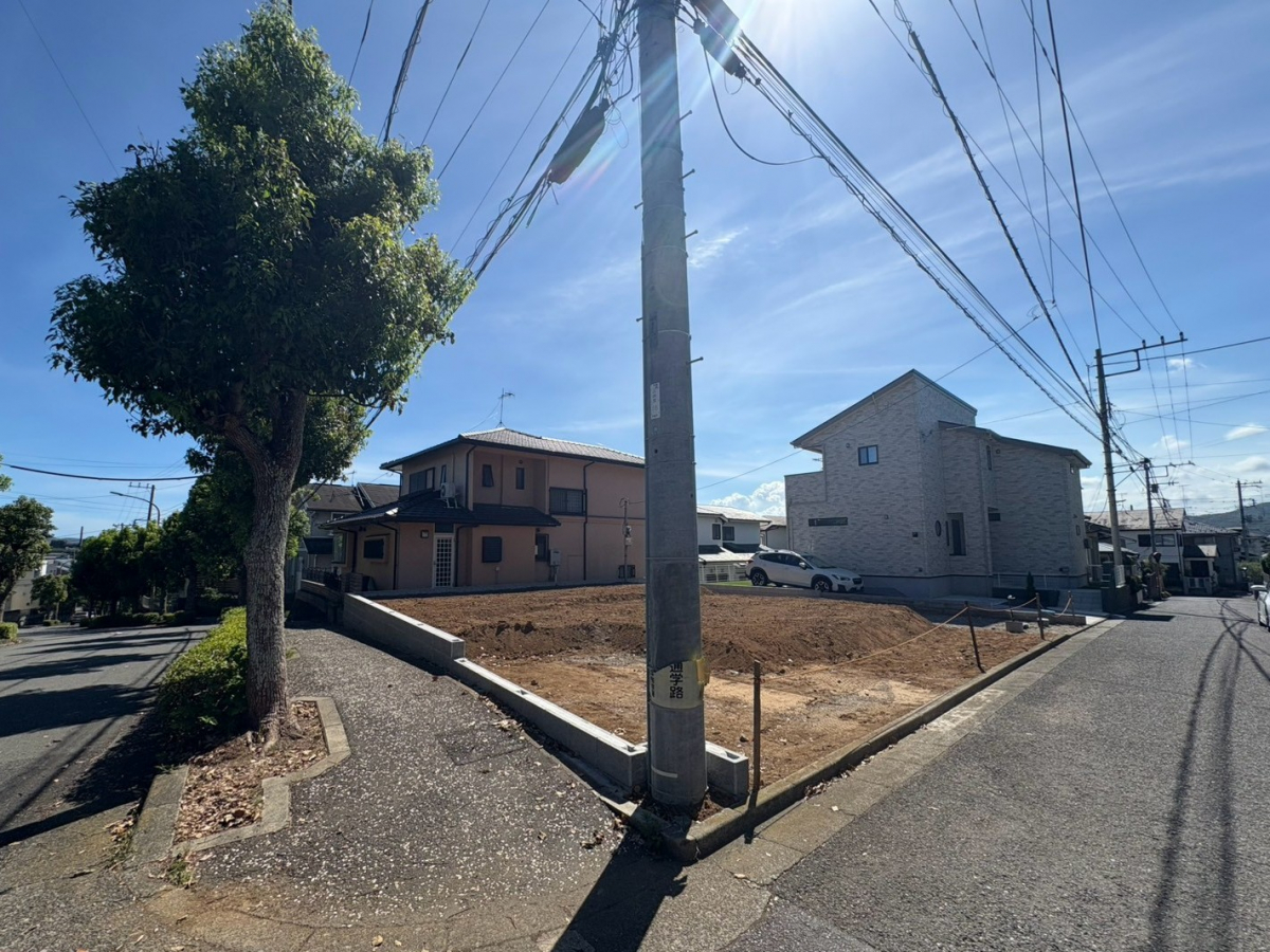 ブルーミングガーデン平塚市岡崎１棟の外観②