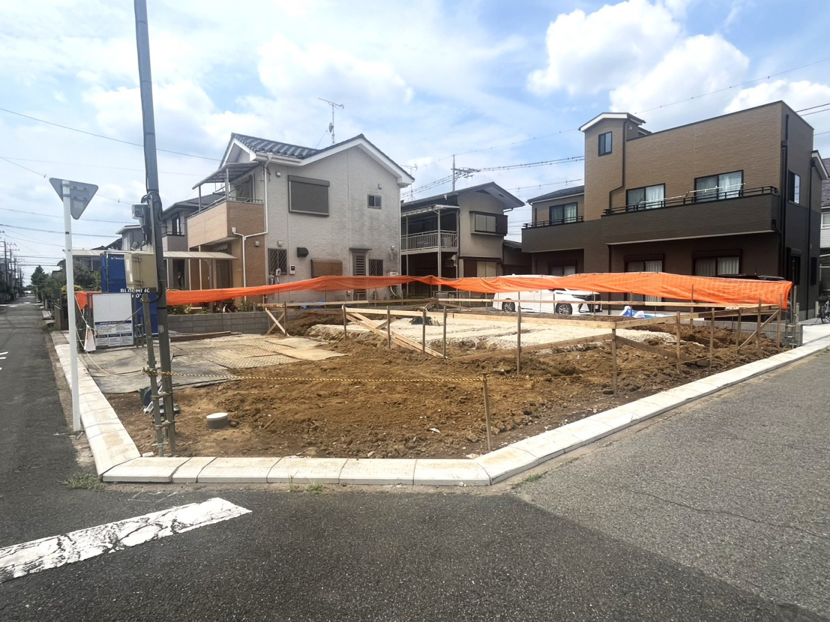 ブルーミングガーデン春日部市増田新田　１棟の外観②