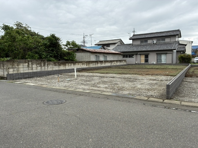 リーブルガーデン伊勢崎市茂呂南町第３の外観②