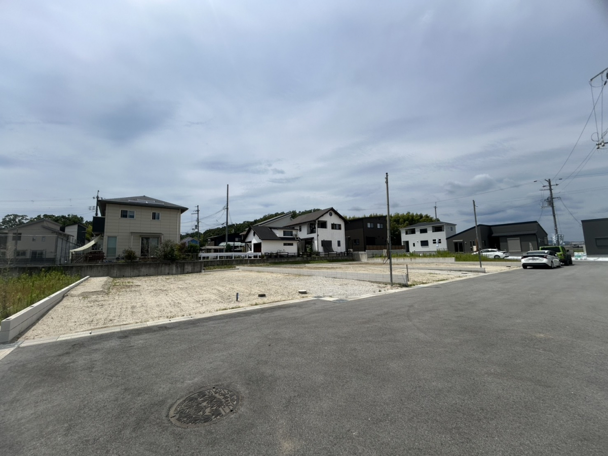 ブルーミングガーデン北葛城郡広陵町大野３棟の外観②