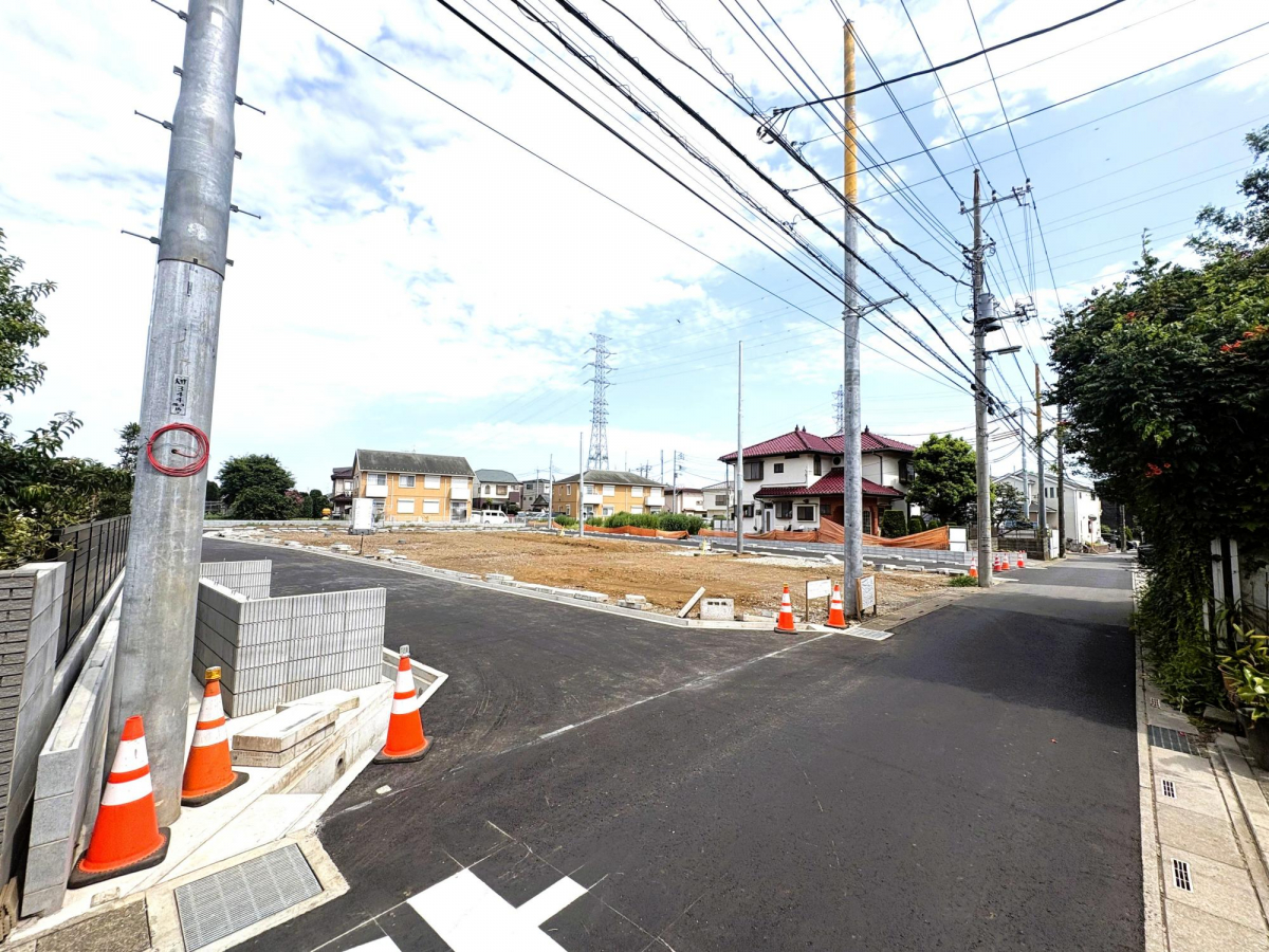 外観 敷地面積36坪〜！駐車スペース2台あり！主寝室可変型プラン採用！！