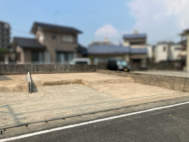 現地写真 撮影時:2026年8月下旬完成予定:2026年12月上旬